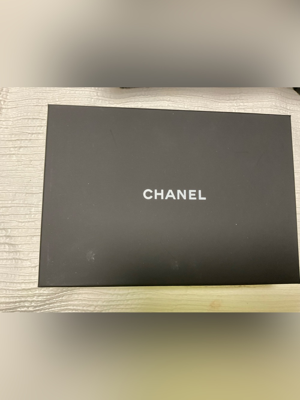 Chanel small gift box